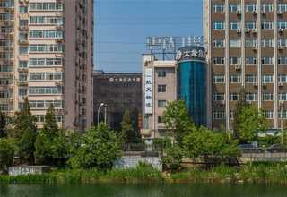 四川注胶角码机